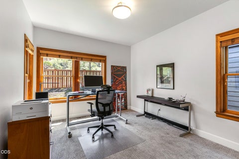 Tiny photo for 19377 Brookside Way, Bend, OR 97702 (MLS # 220223122)