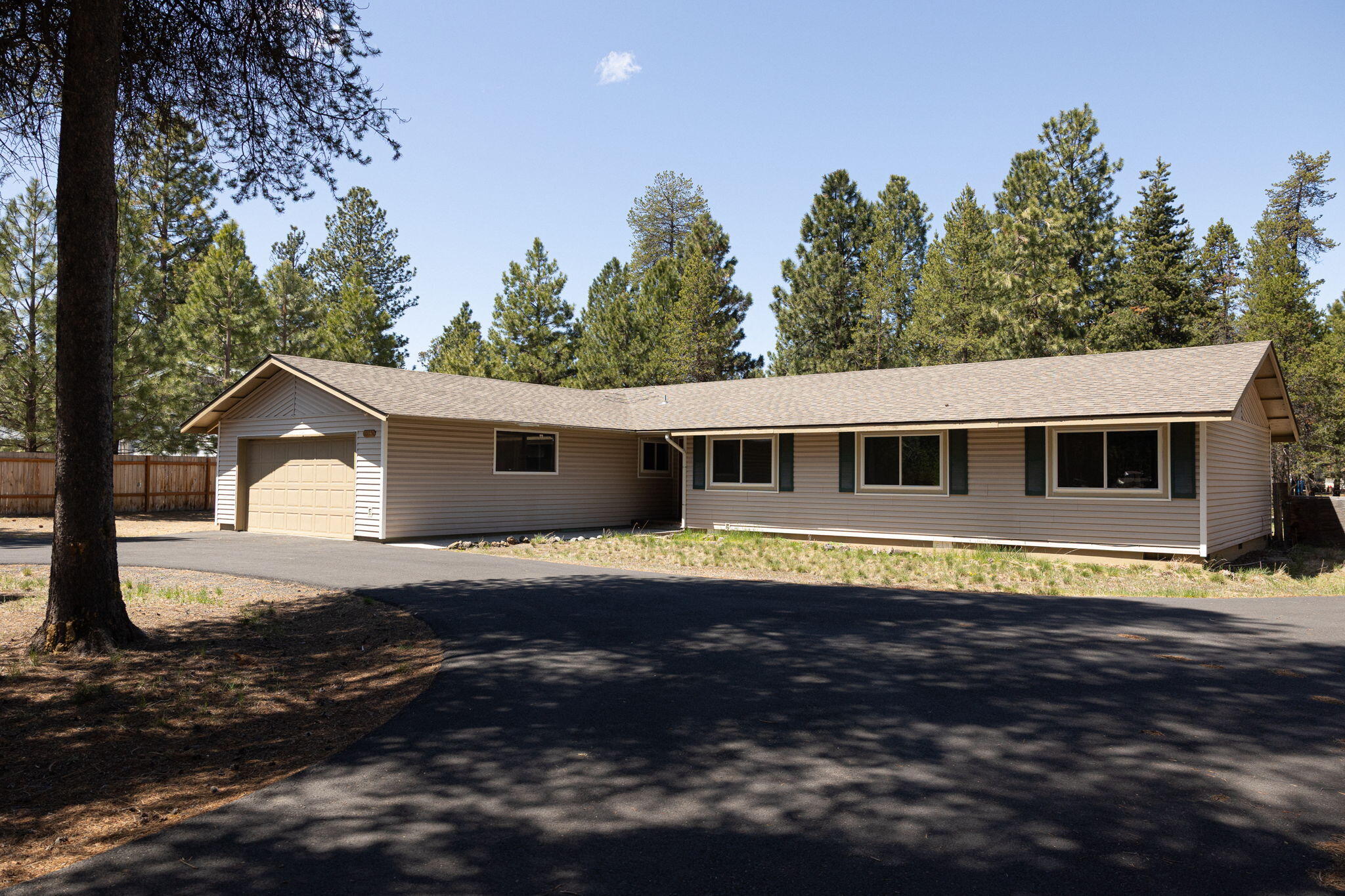 15964 Bull Bat Lane