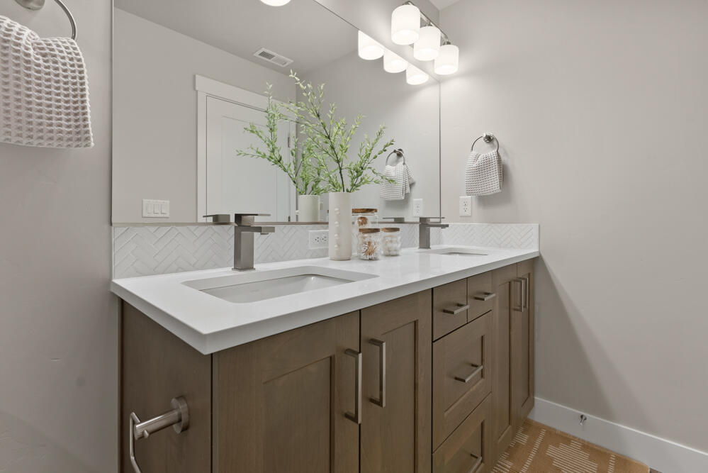 Easton - Residential