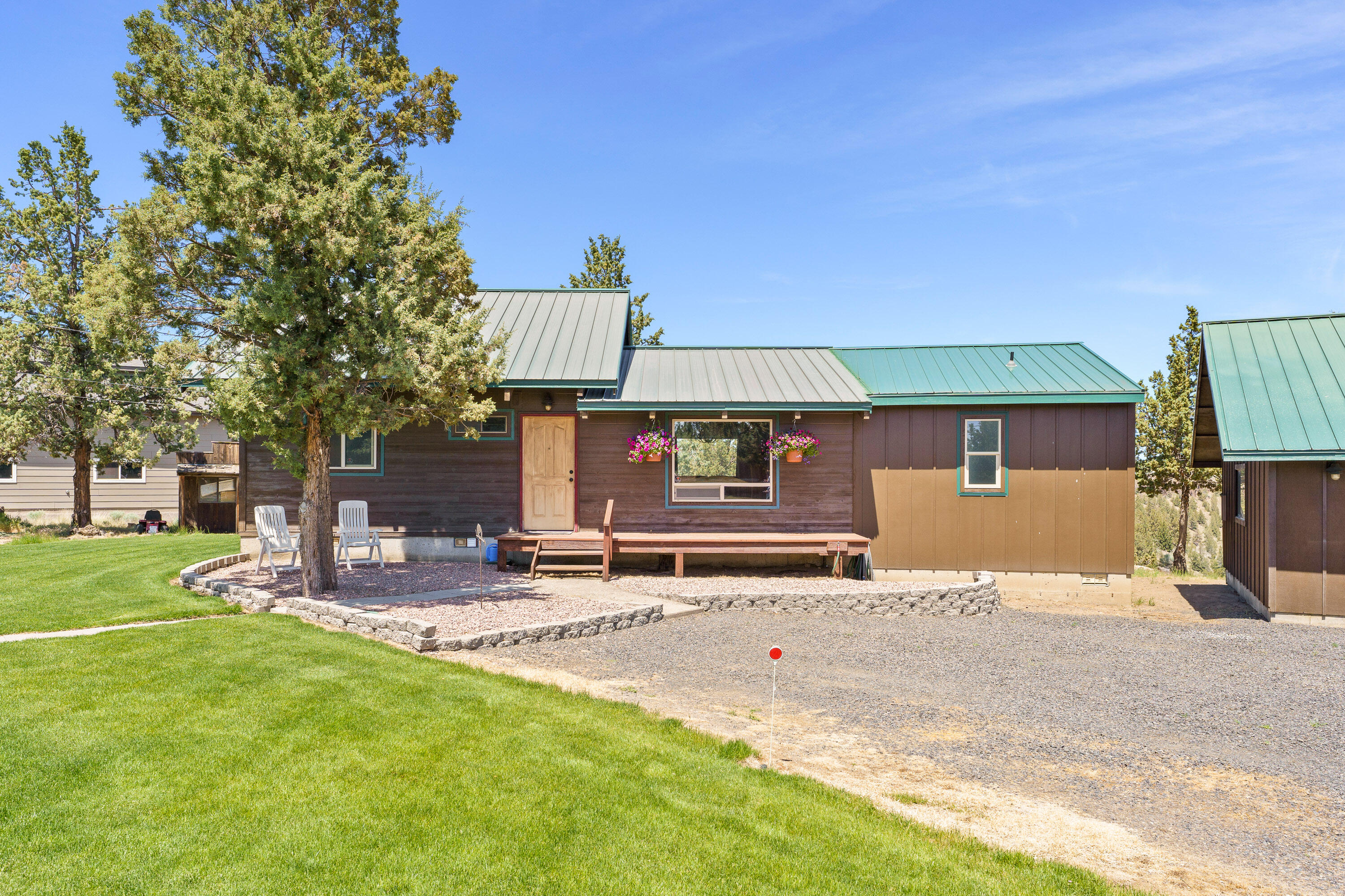 6354 Mustang Road
