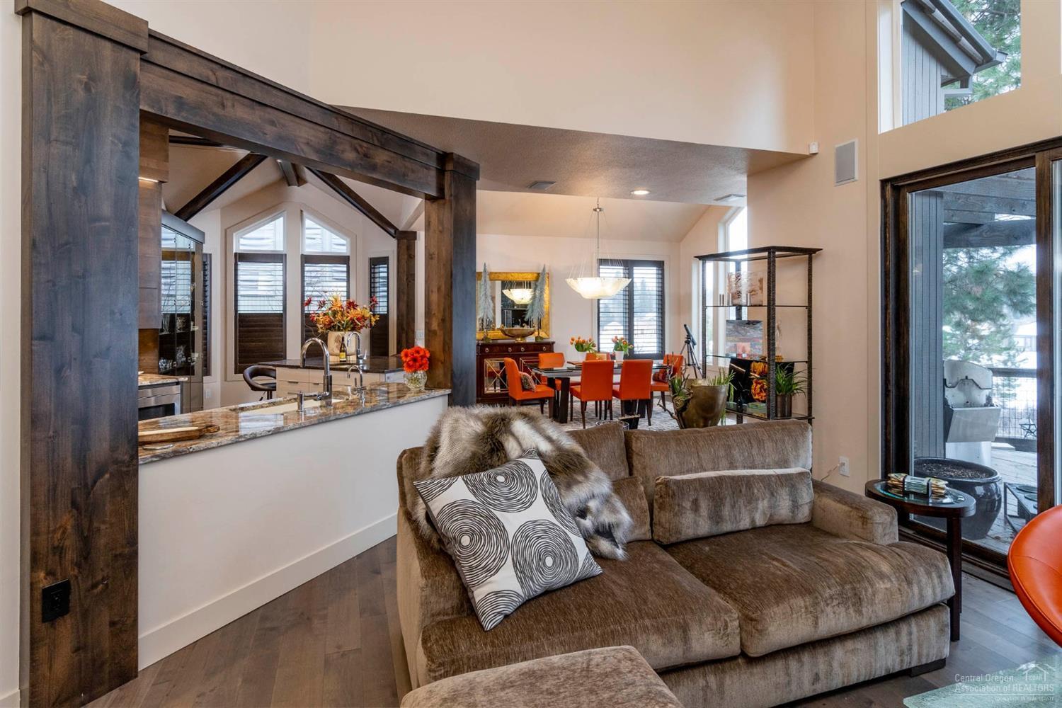 Broken Top - Residential