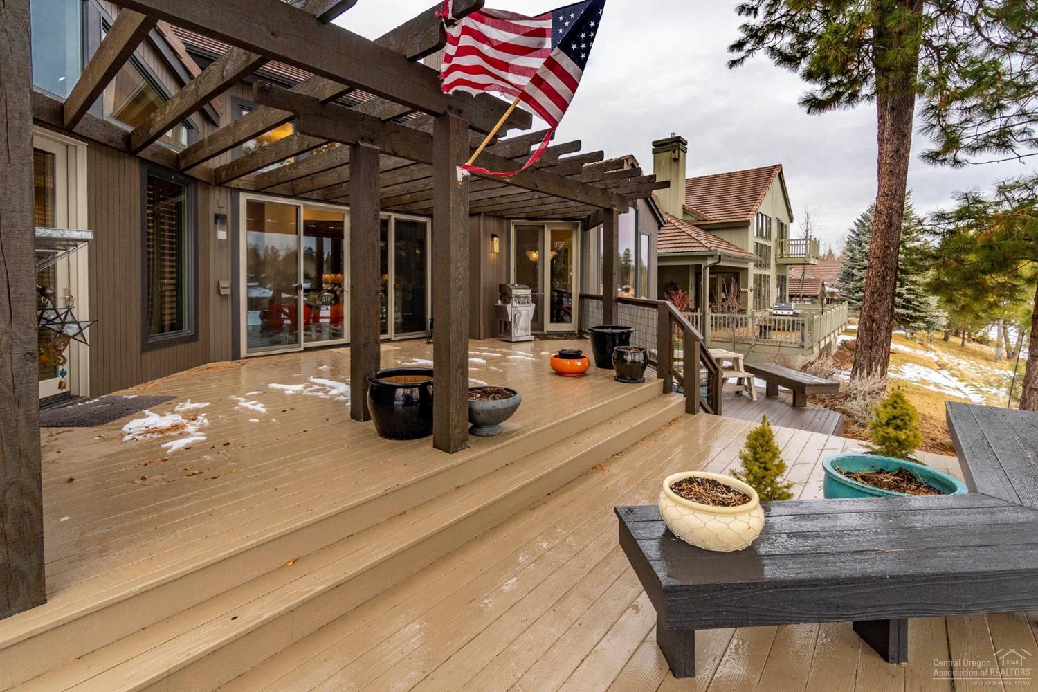 Broken Top - Residential