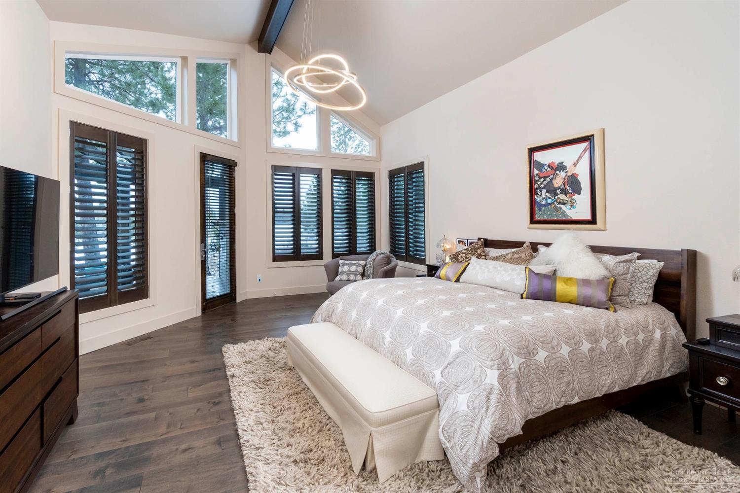 Broken Top - Residential