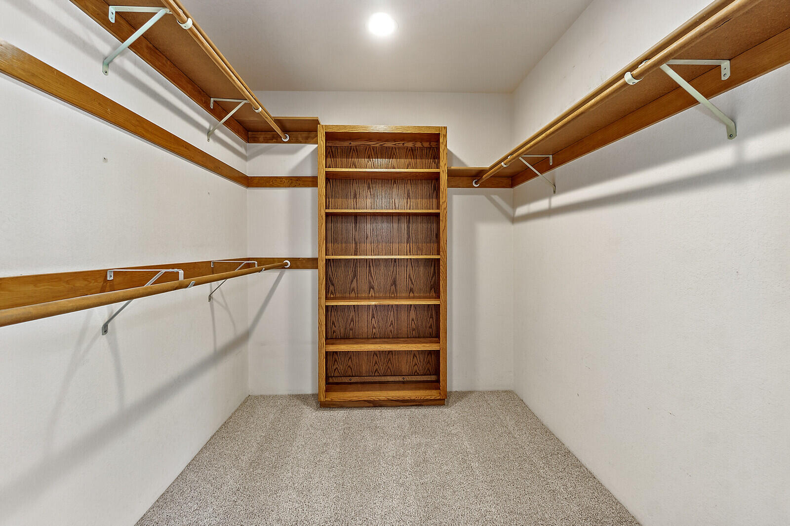 Royal Oaks Estates Subdivision - Residential