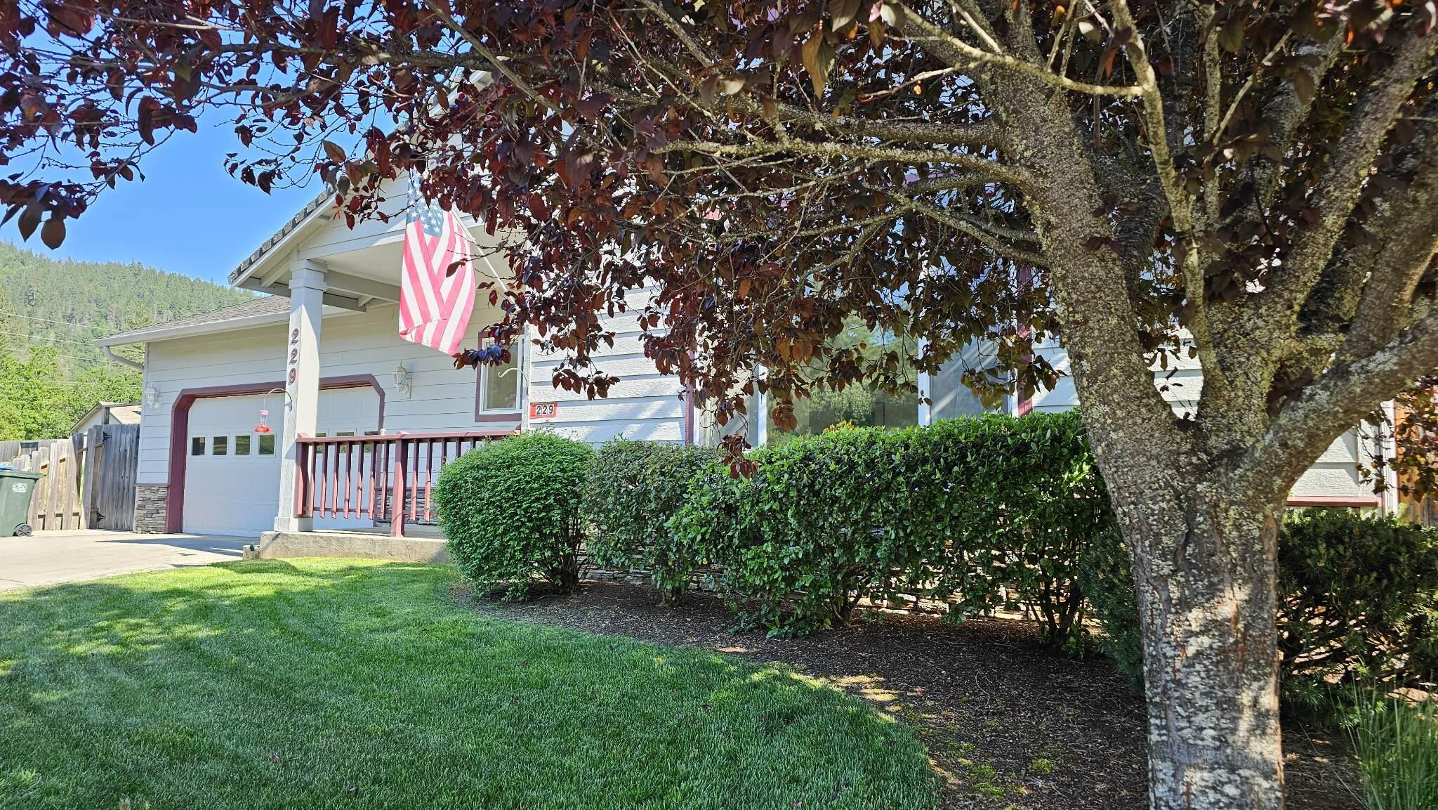 Sunnybrook Manor Estates - Residential