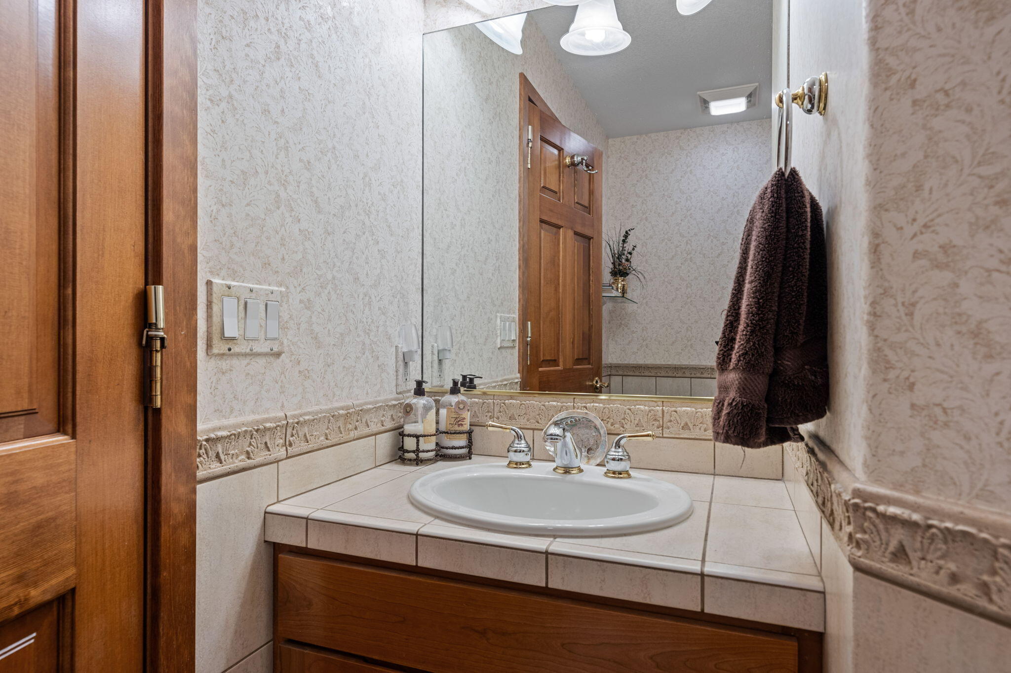 Eagle Crest - Residential