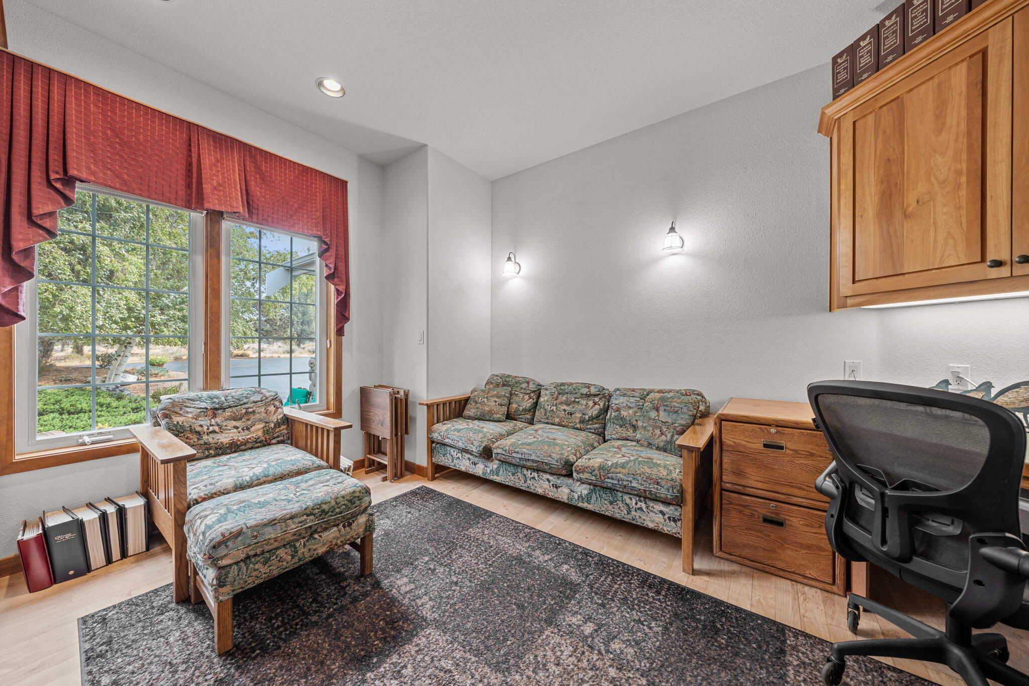 Eagle Crest - Residential