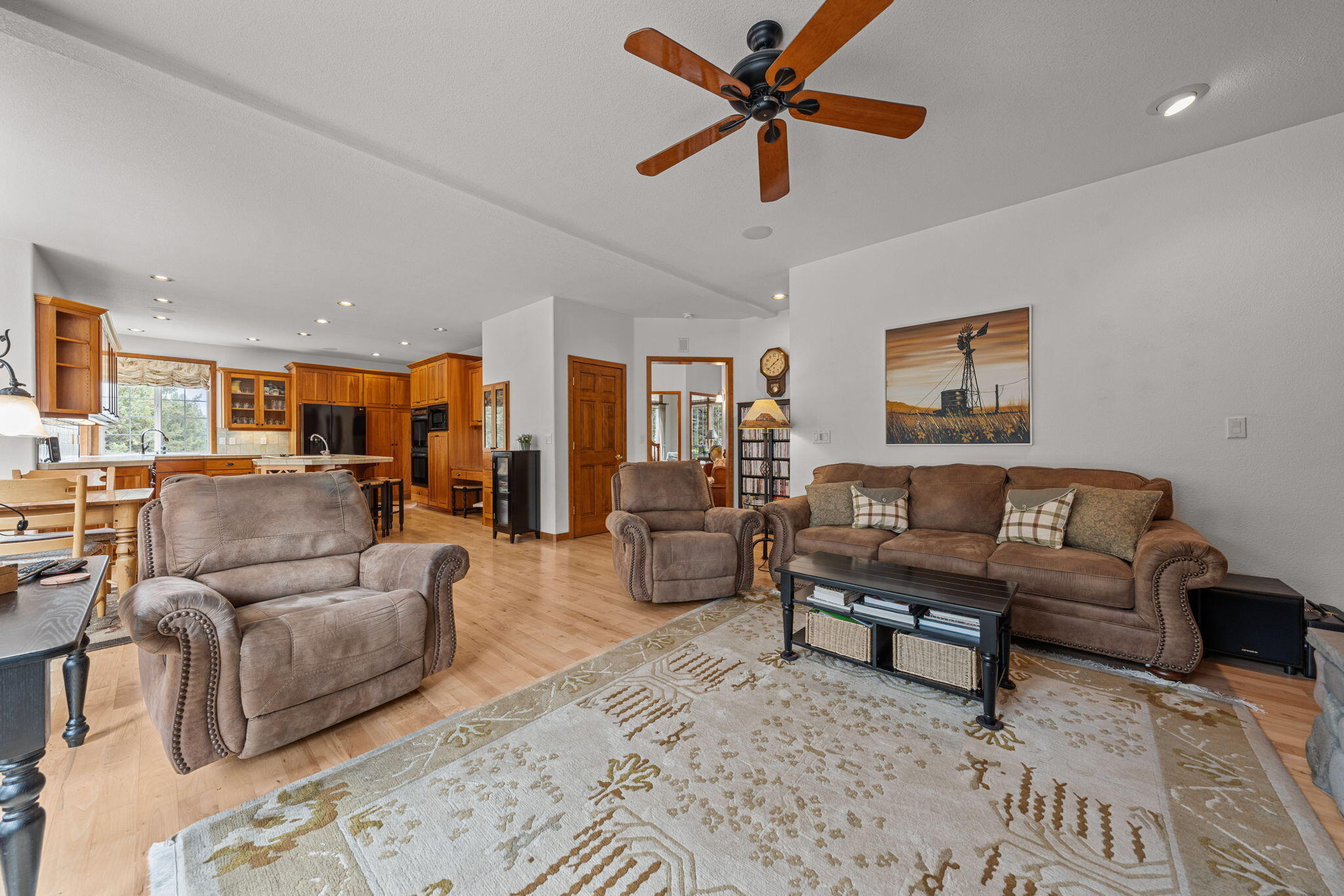 Eagle Crest - Residential