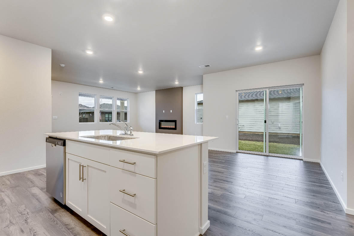 Ironhorse - Residential