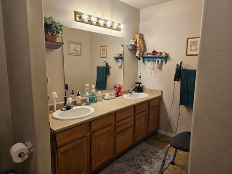 Tiny photo for 3409 Sonny Lane, White City, OR 97503 (MLS # 220223111)