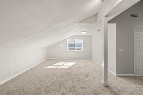 Tiny photo for 1089 Brookdale Avenue, Medford, OR 97504 (MLS # 220210829)