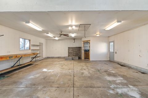 Tiny photo for 1089 Brookdale Avenue, Medford, OR 97504 (MLS # 220210829)