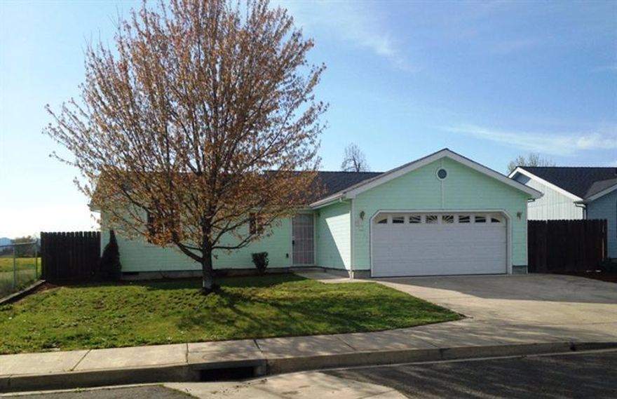 Nice home ready to move in . 1120 square feet built in 1999. Open floor plan . Kitchen has good storage. Attached garage. Back yard has large covered patio.