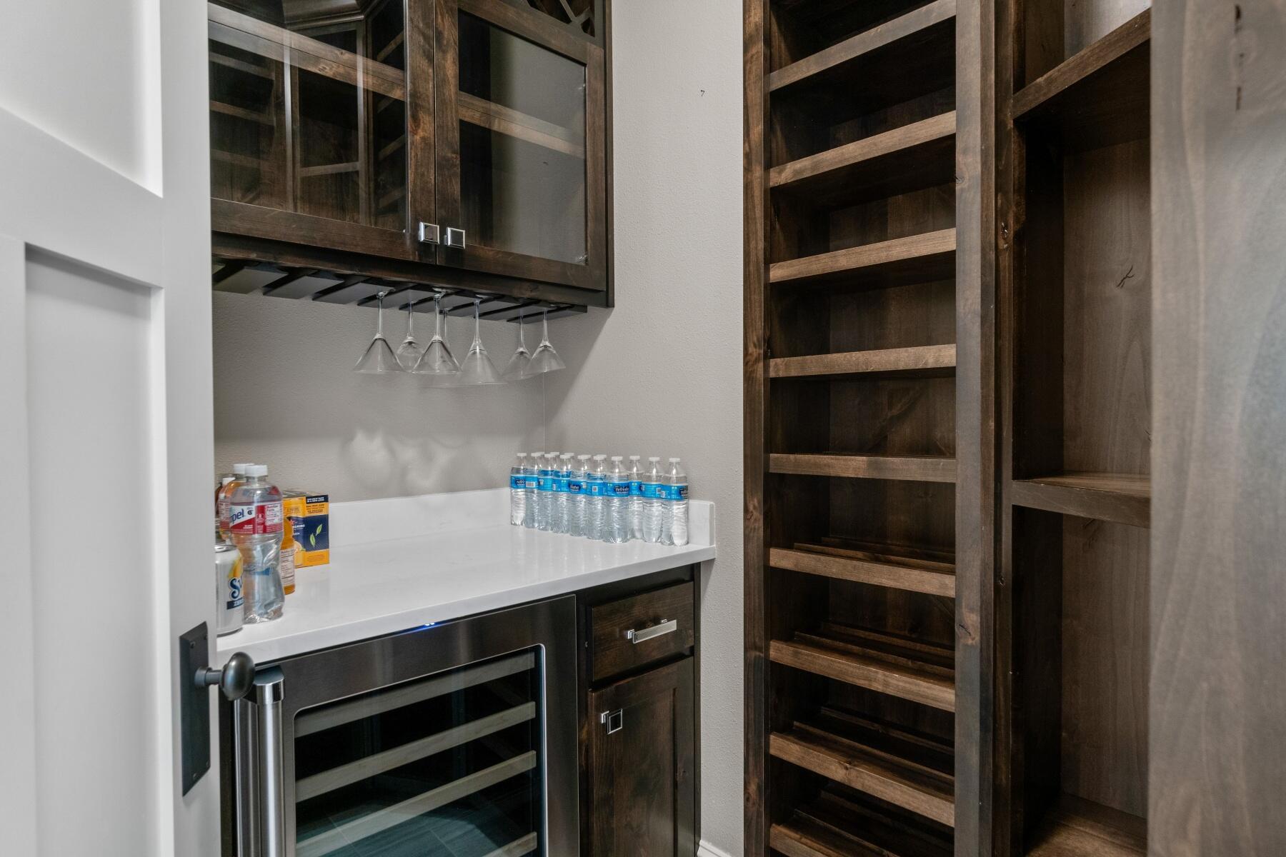 Broken Top - Residential