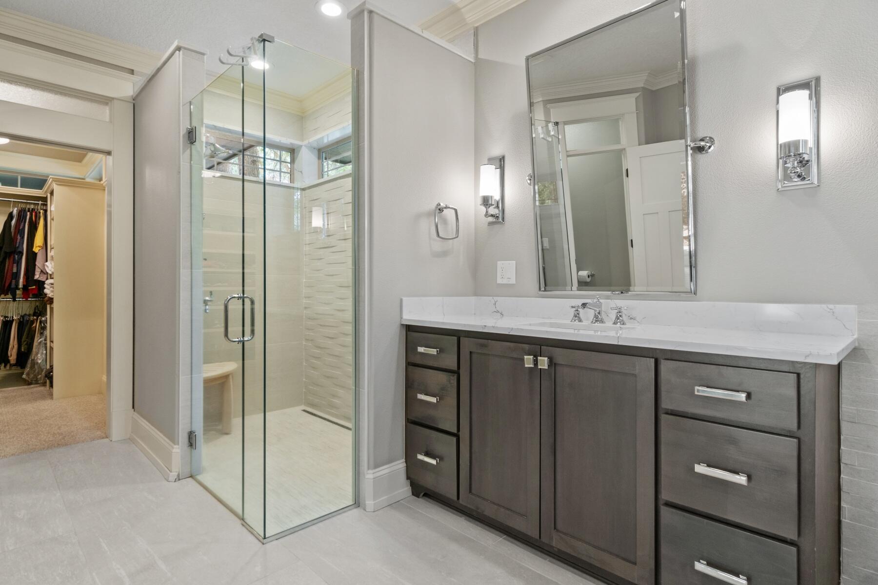 Broken Top - Residential