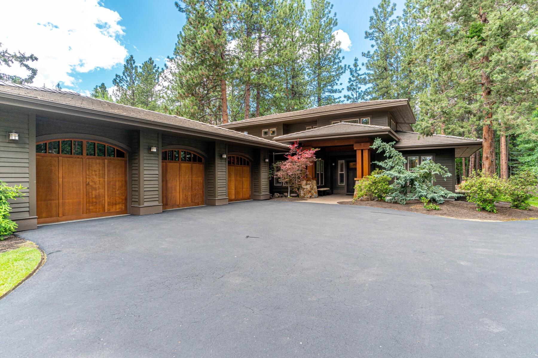 Broken Top - Residential