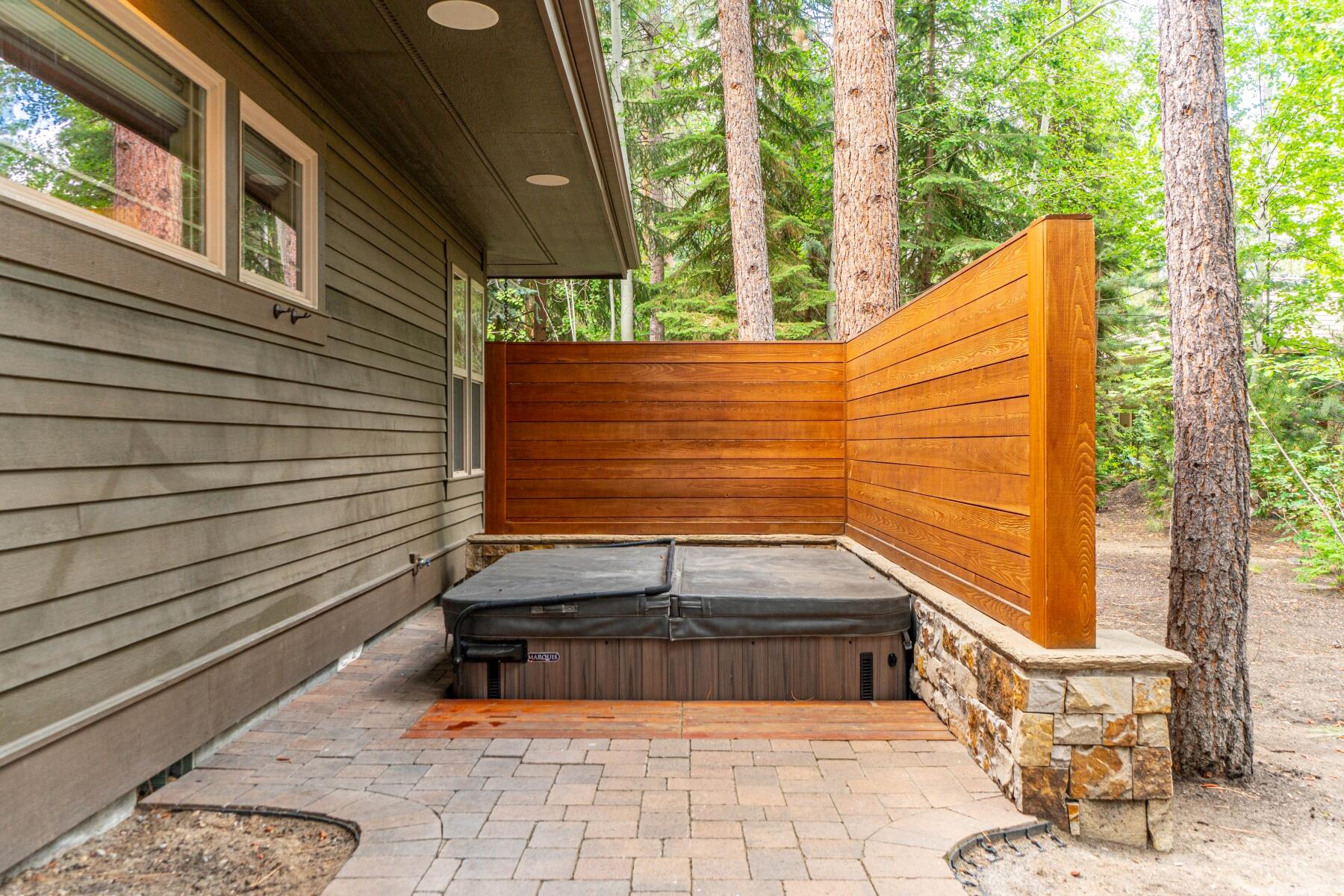 Broken Top - Residential