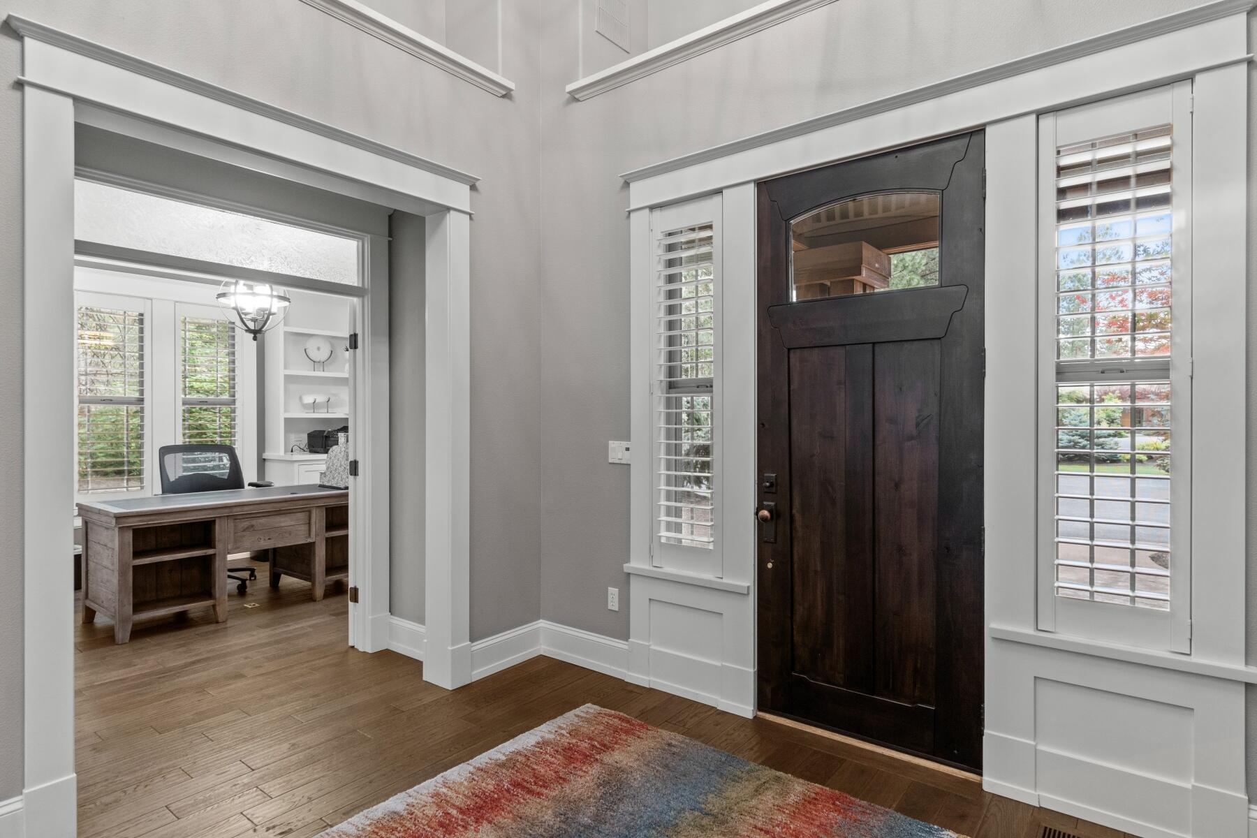 Broken Top - Residential