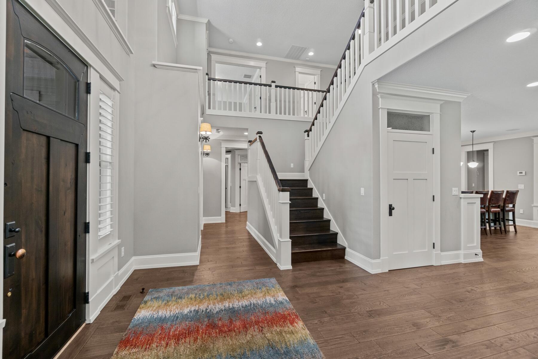 Broken Top - Residential