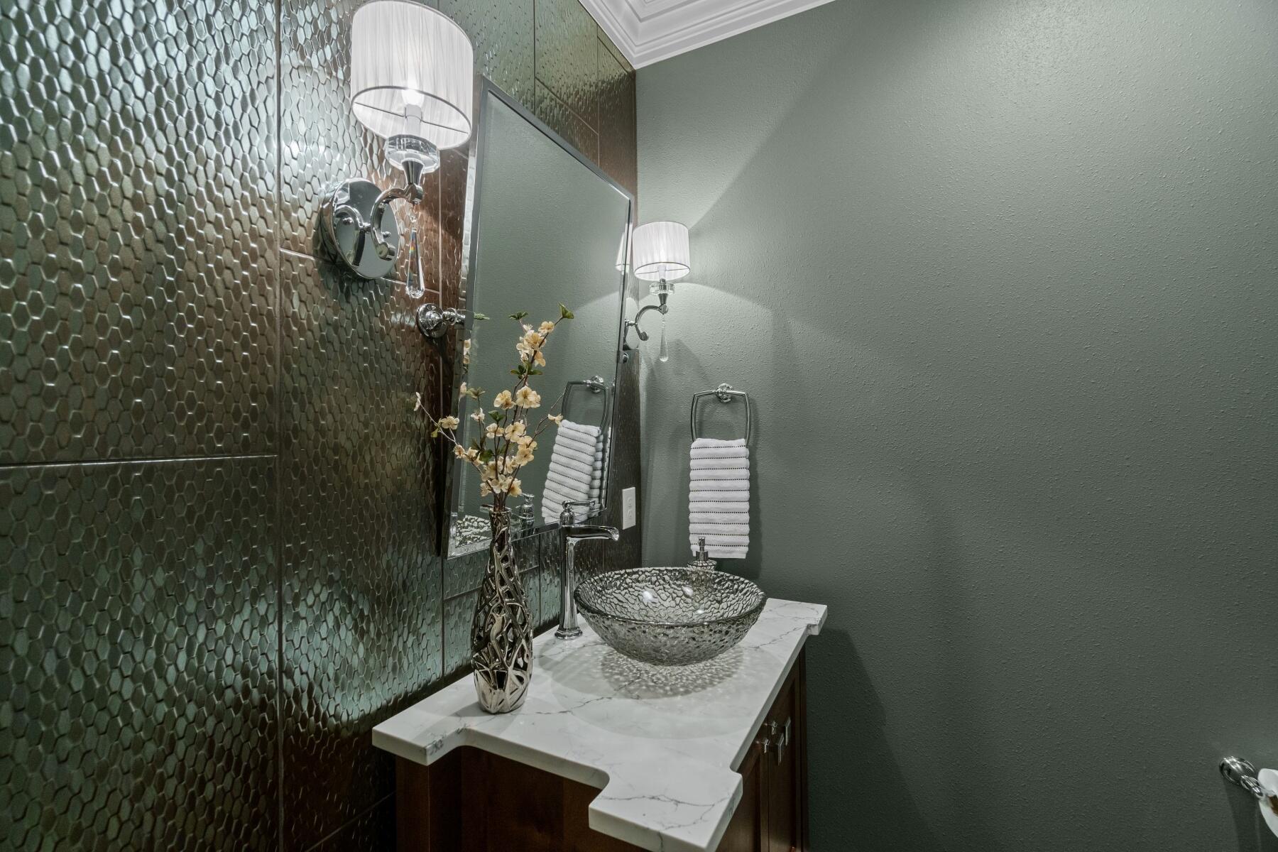 Broken Top - Residential