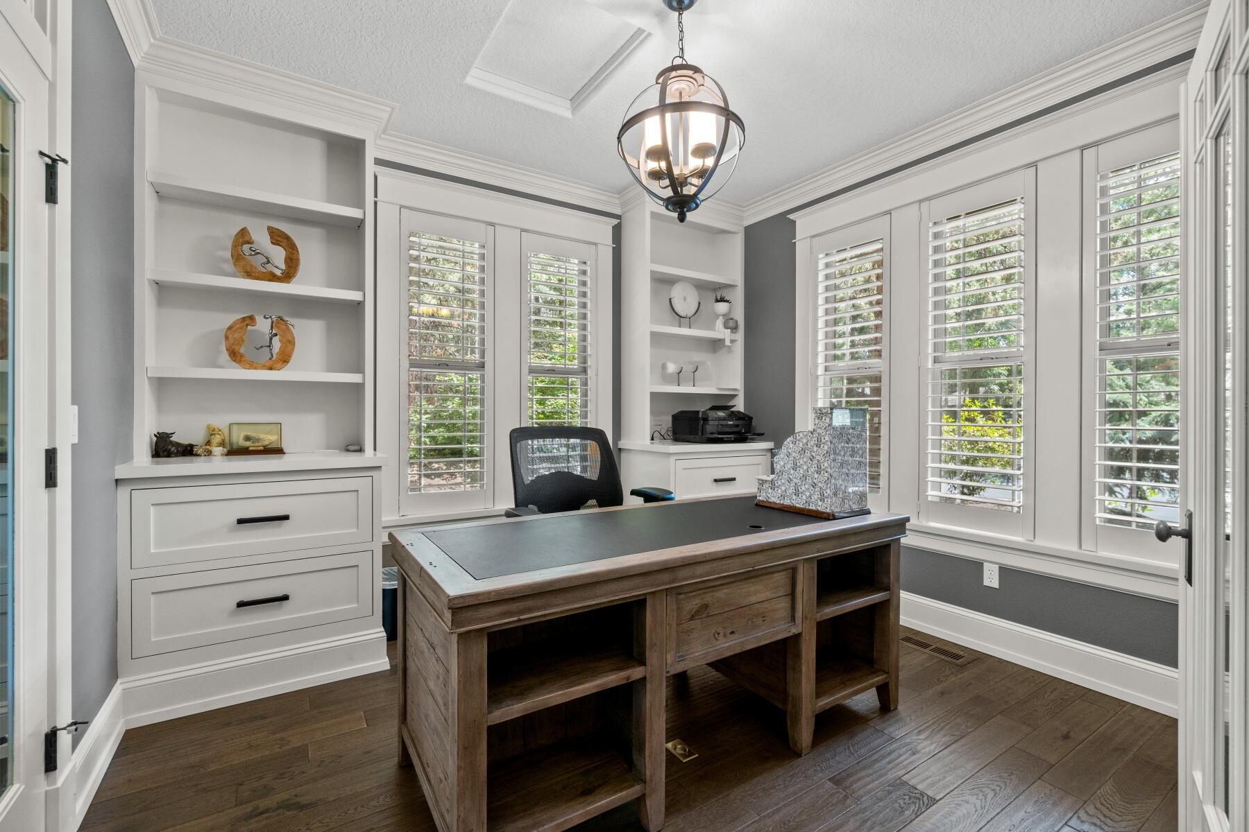 Broken Top - Residential