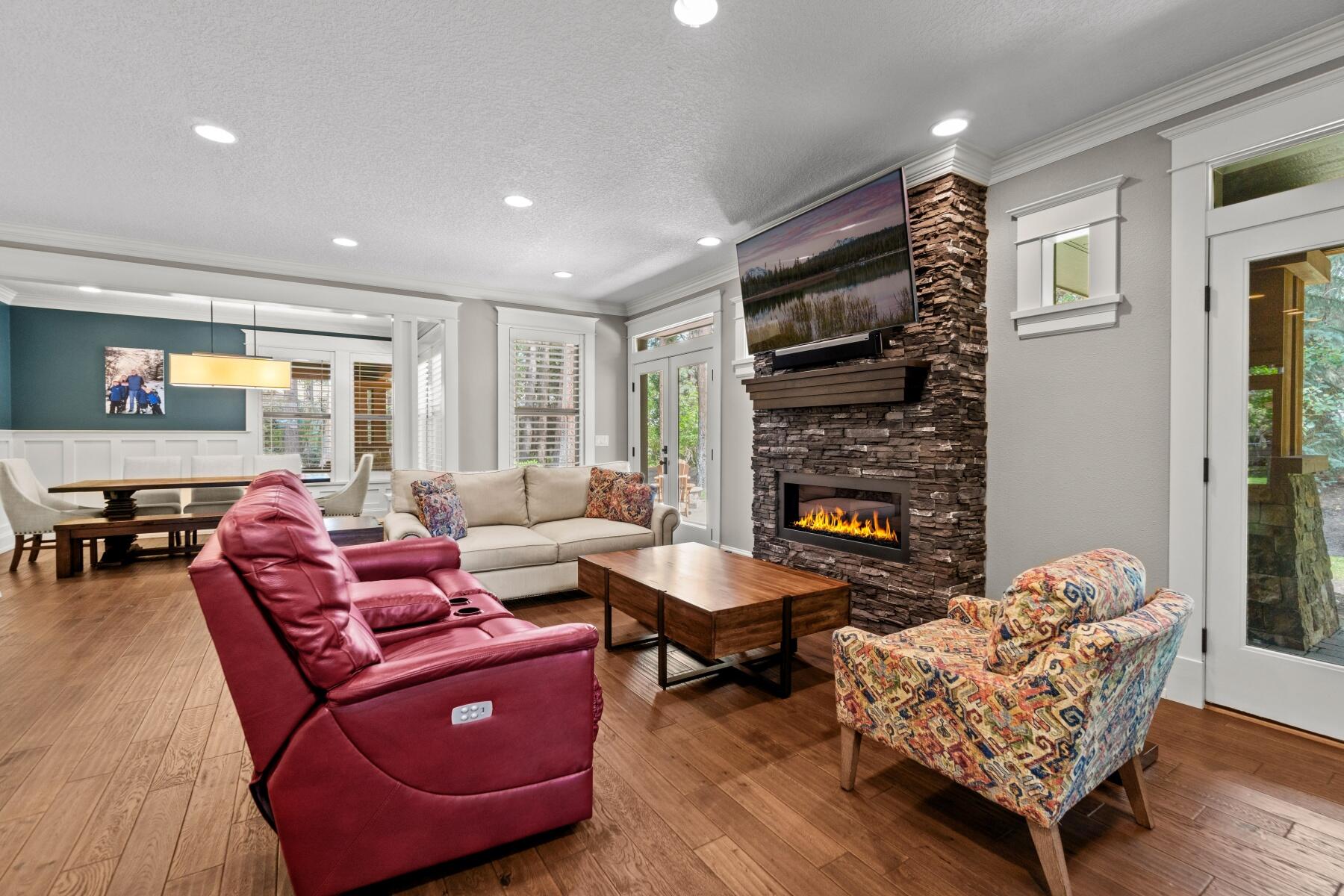 Broken Top - Residential