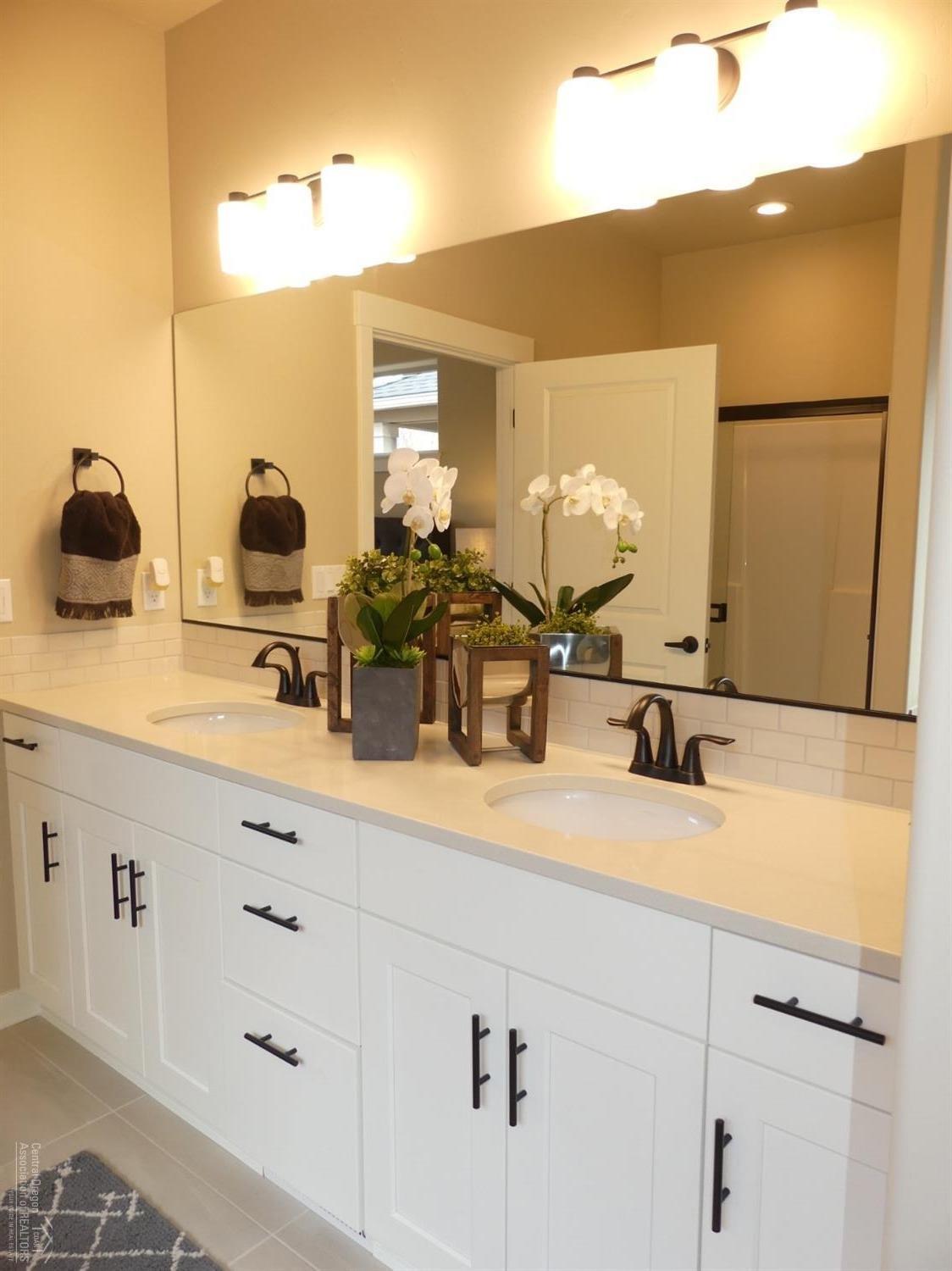 Ochoco Pointe - Residential