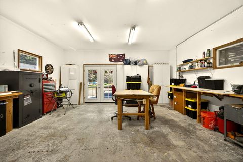 Tiny photo for 2542 Thomas Terrace, Grants Pass, OR 97527 (MLS # 220216948)