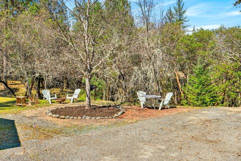 Tiny photo for 2542 Thomas Terrace, Grants Pass, OR 97527 (MLS # 220216948)