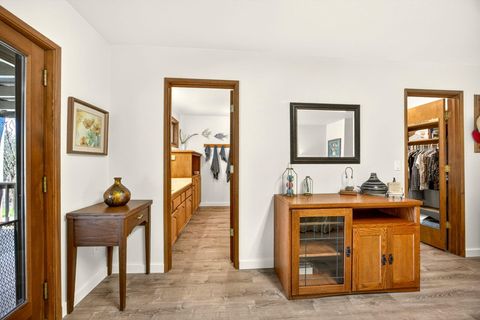 Tiny photo for 2542 Thomas Terrace, Grants Pass, OR 97527 (MLS # 220216948)