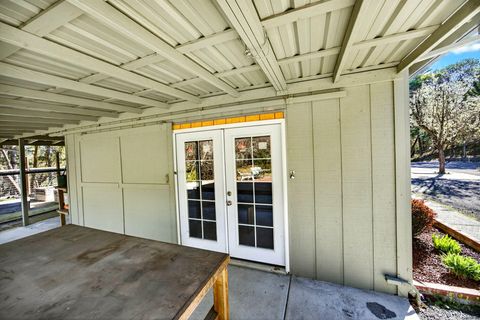 Tiny photo for 2542 Thomas Terrace, Grants Pass, OR 97527 (MLS # 220216948)