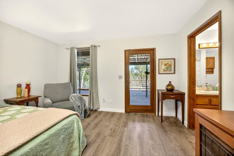 Tiny photo for 2542 Thomas Terrace, Grants Pass, OR 97527 (MLS # 220216948)