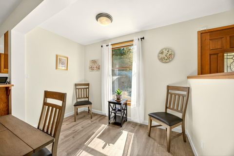 Tiny photo for 2542 Thomas Terrace, Grants Pass, OR 97527 (MLS # 220216948)