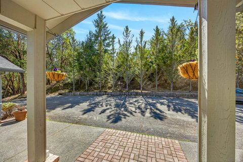 Tiny photo for 2542 Thomas Terrace, Grants Pass, OR 97527 (MLS # 220216948)