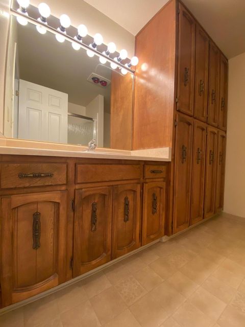 Tiny photo for 1755 Axtell Drive, Grants Pass, OR 97527 (MLS # 220219542)