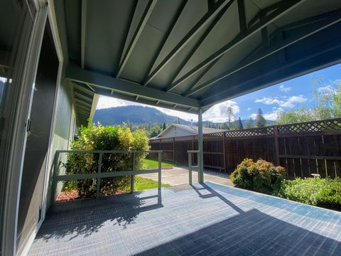 Tiny photo for 1755 Axtell Drive, Grants Pass, OR 97527 (MLS # 220219542)