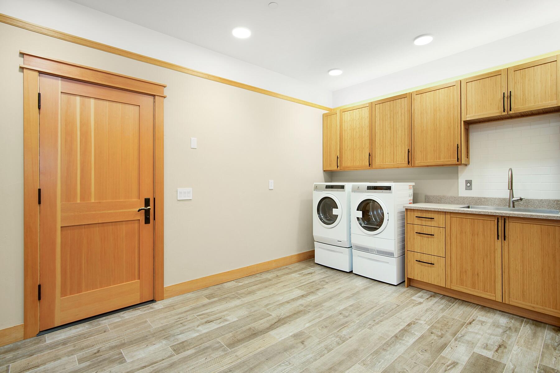 West Powell Butte Es - Residential