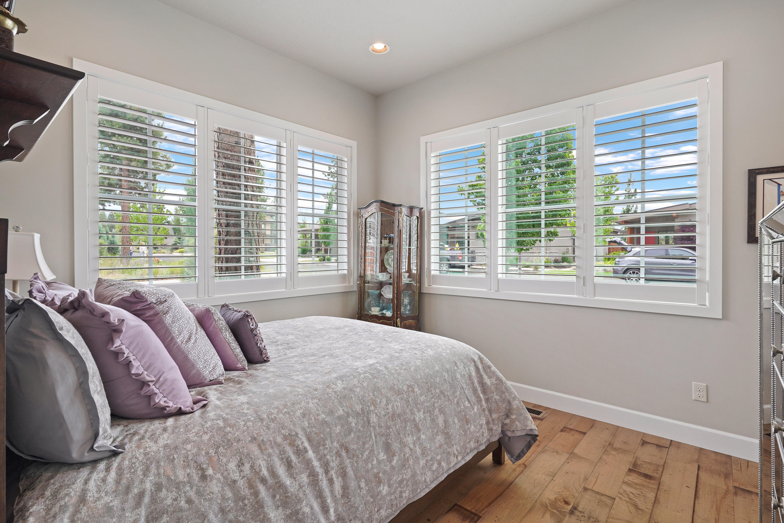 Three Pines Ridge - Residential