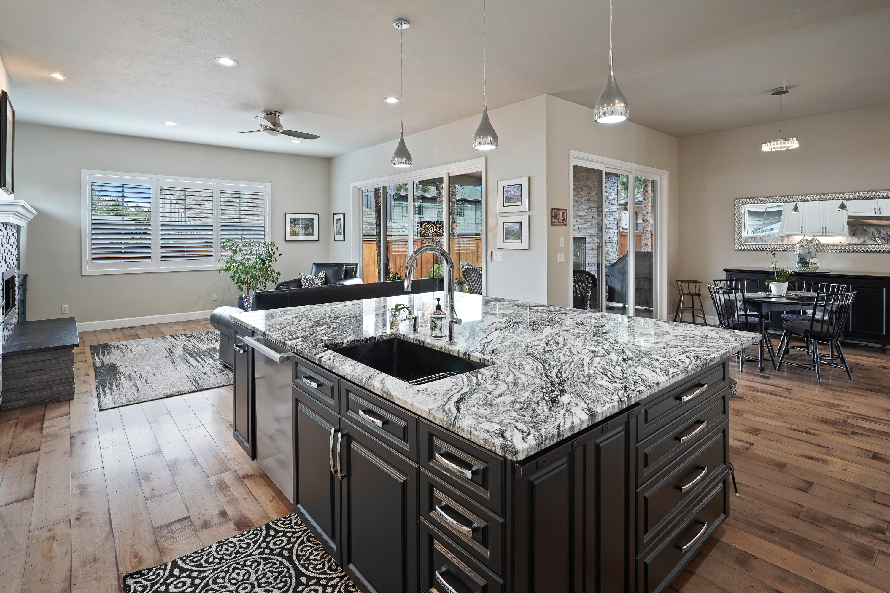 Three Pines Ridge - Residential