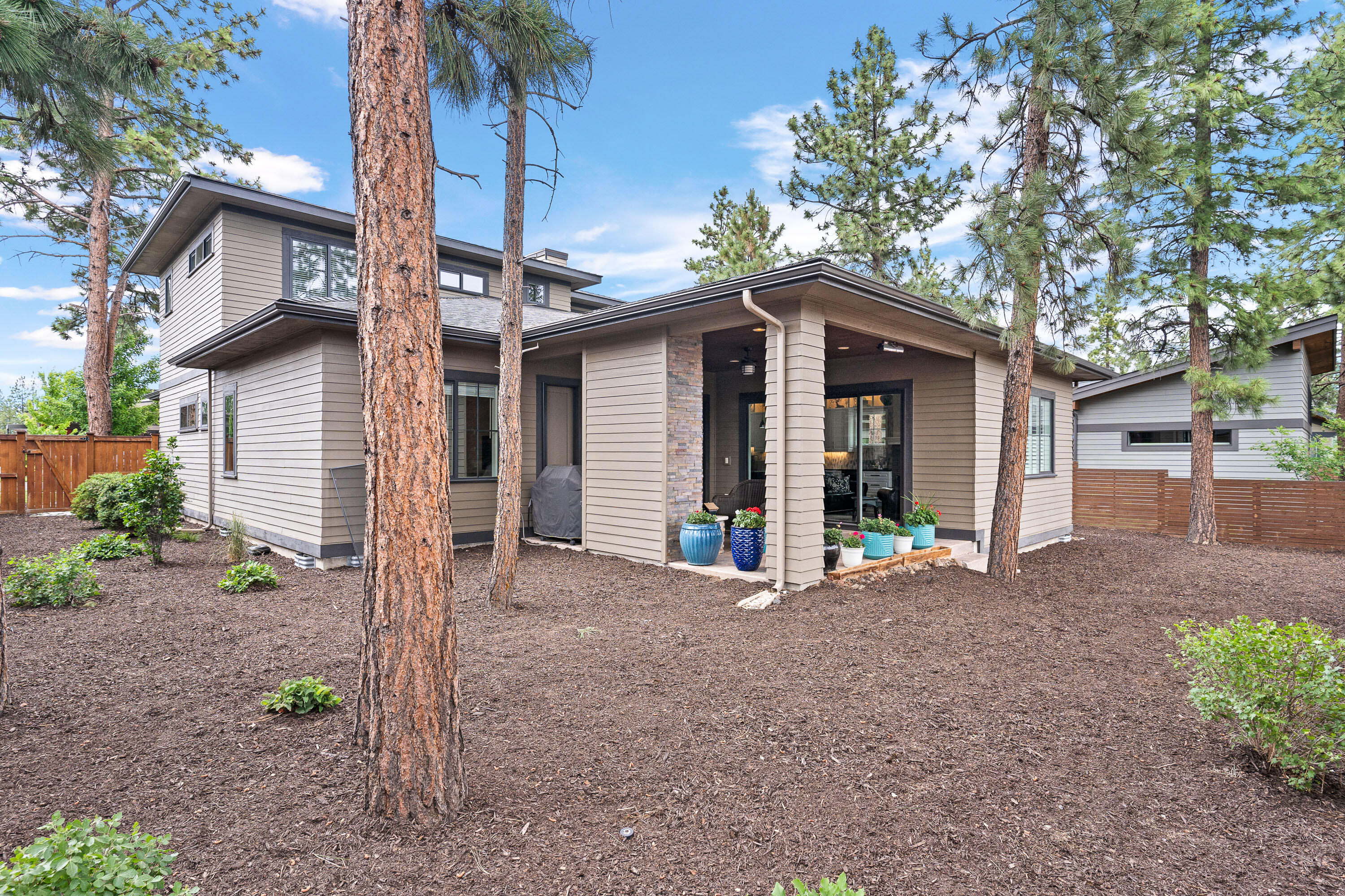 Three Pines Ridge - Residential