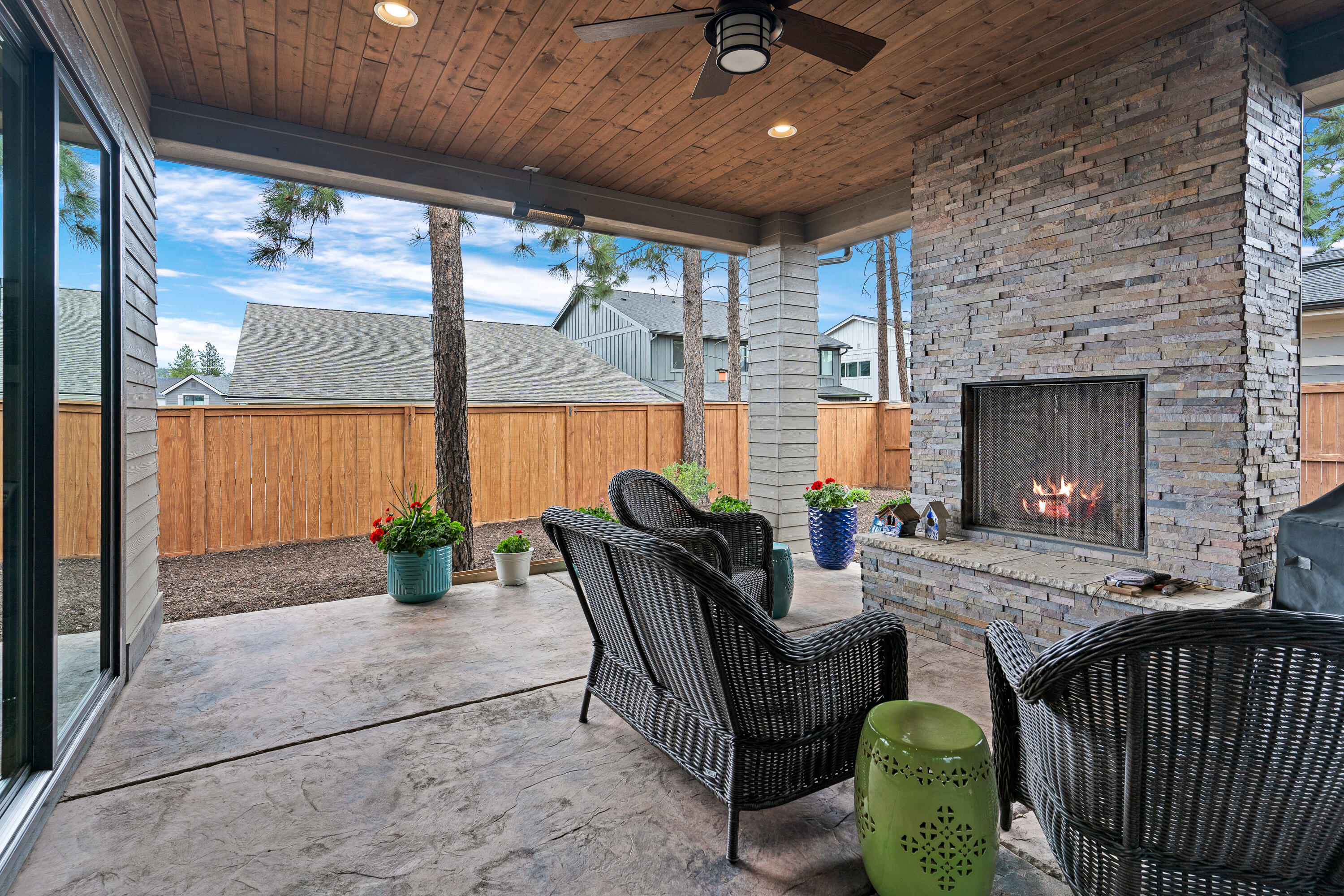 Three Pines Ridge - Residential