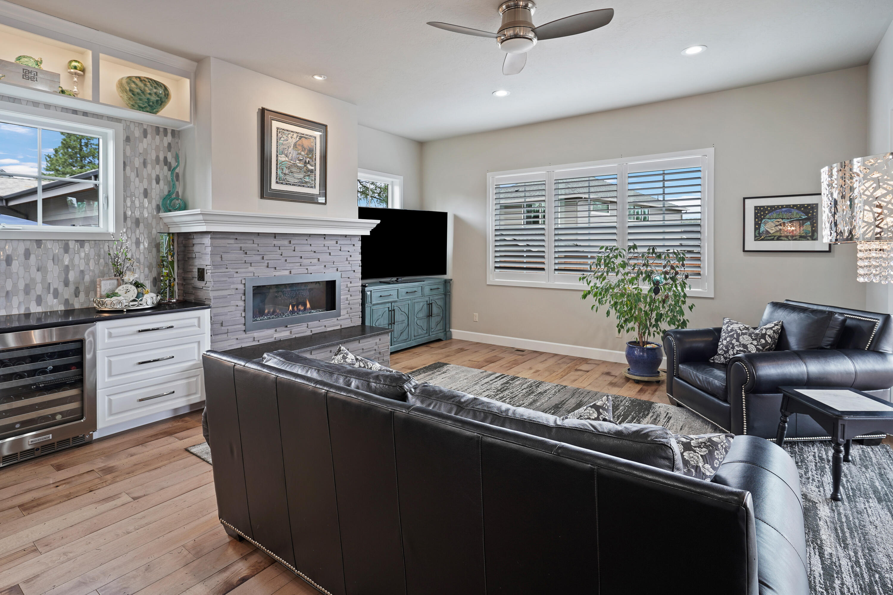 Three Pines Ridge - Residential