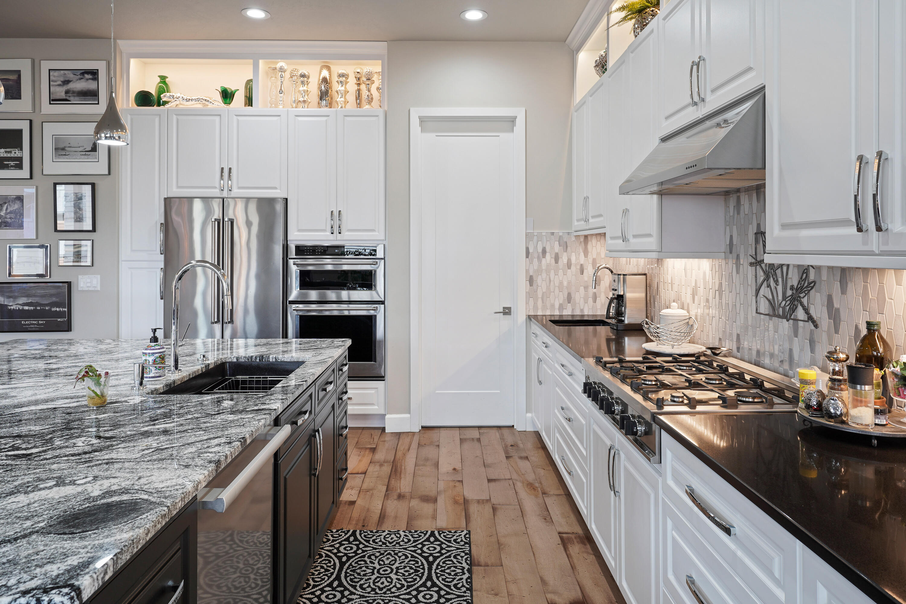 Three Pines Ridge - Residential