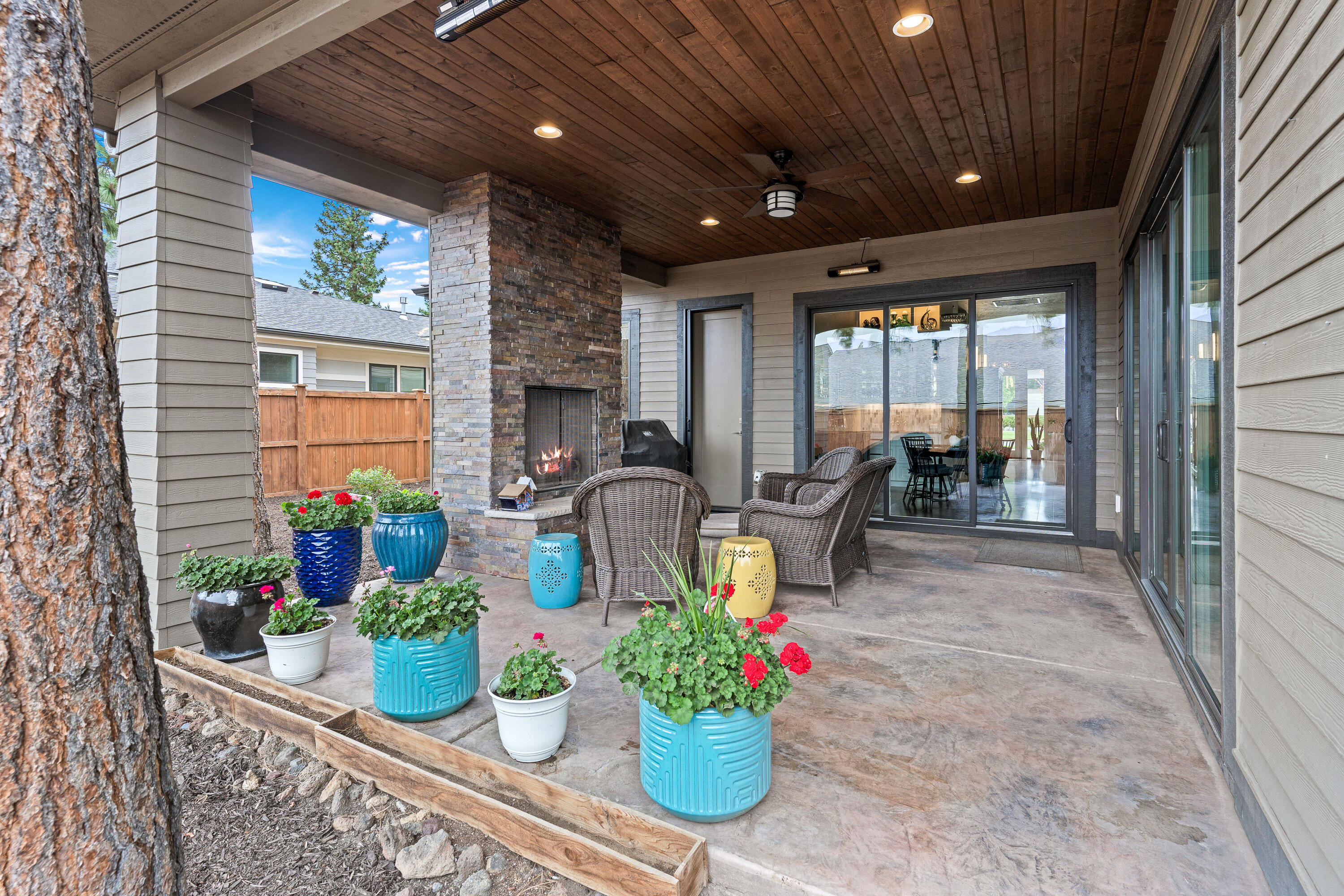 Three Pines Ridge - Residential