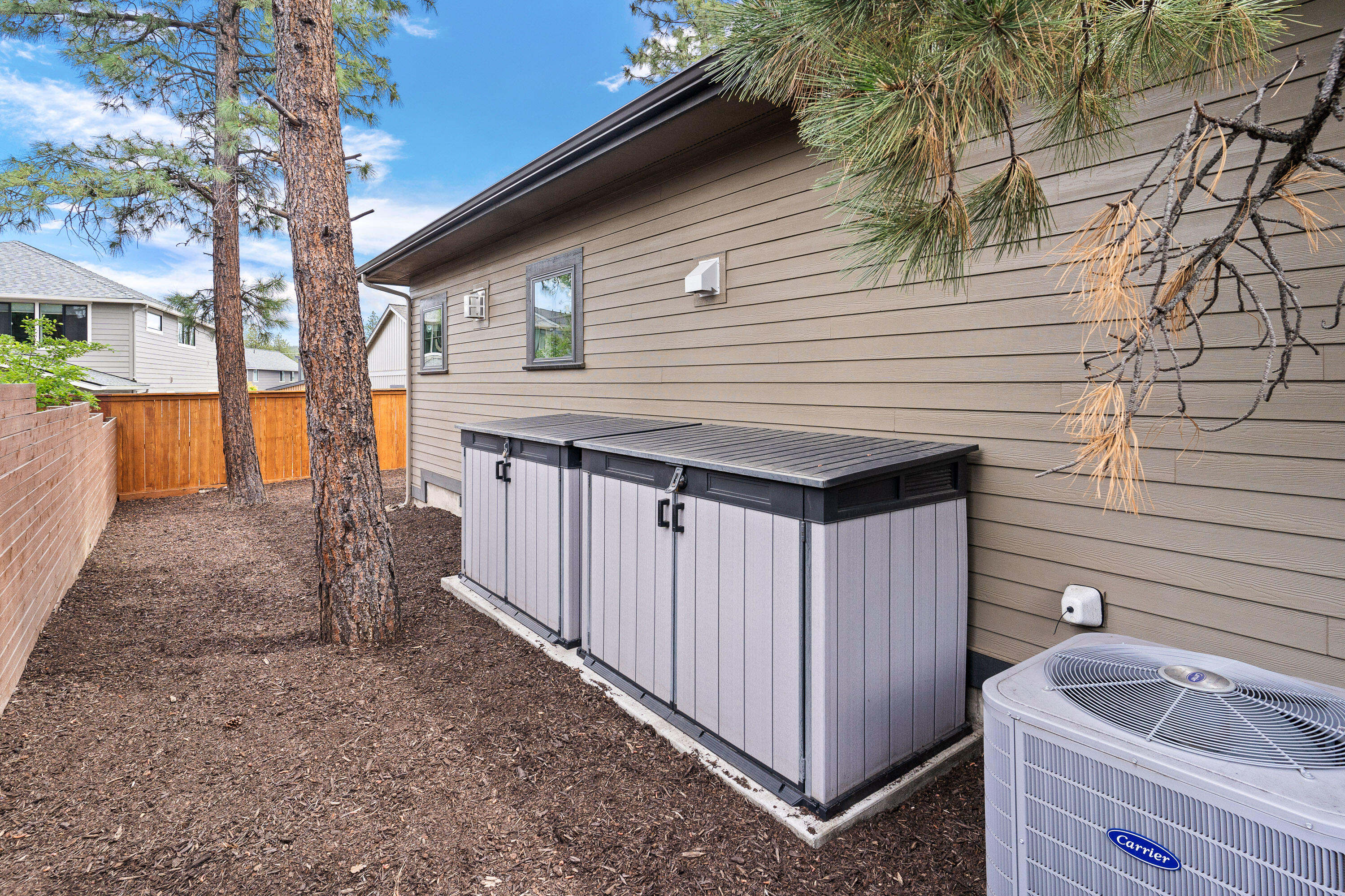 Three Pines Ridge - Residential