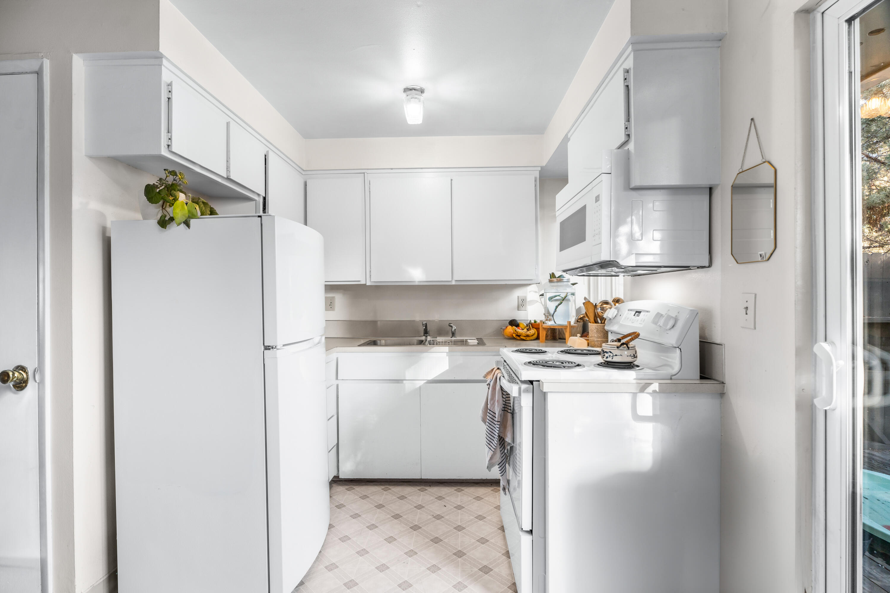 Riverside - Residential Income