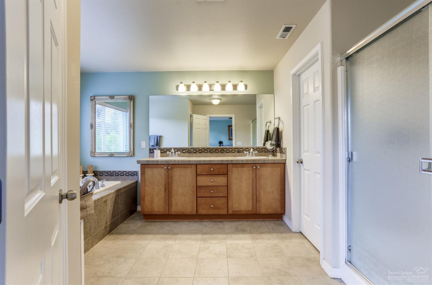 River Canyon Estates - Residential