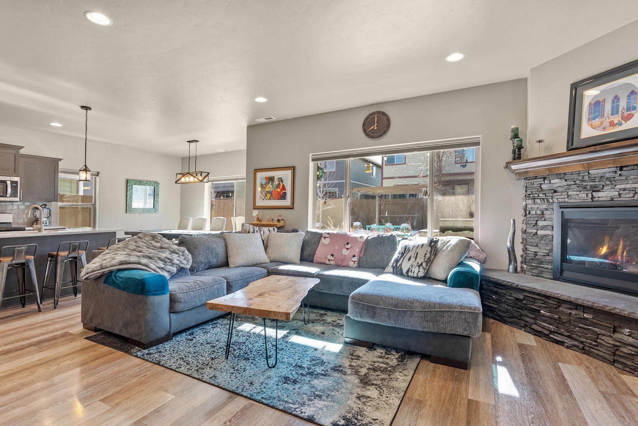 3526 NE Crystal Springs Drive