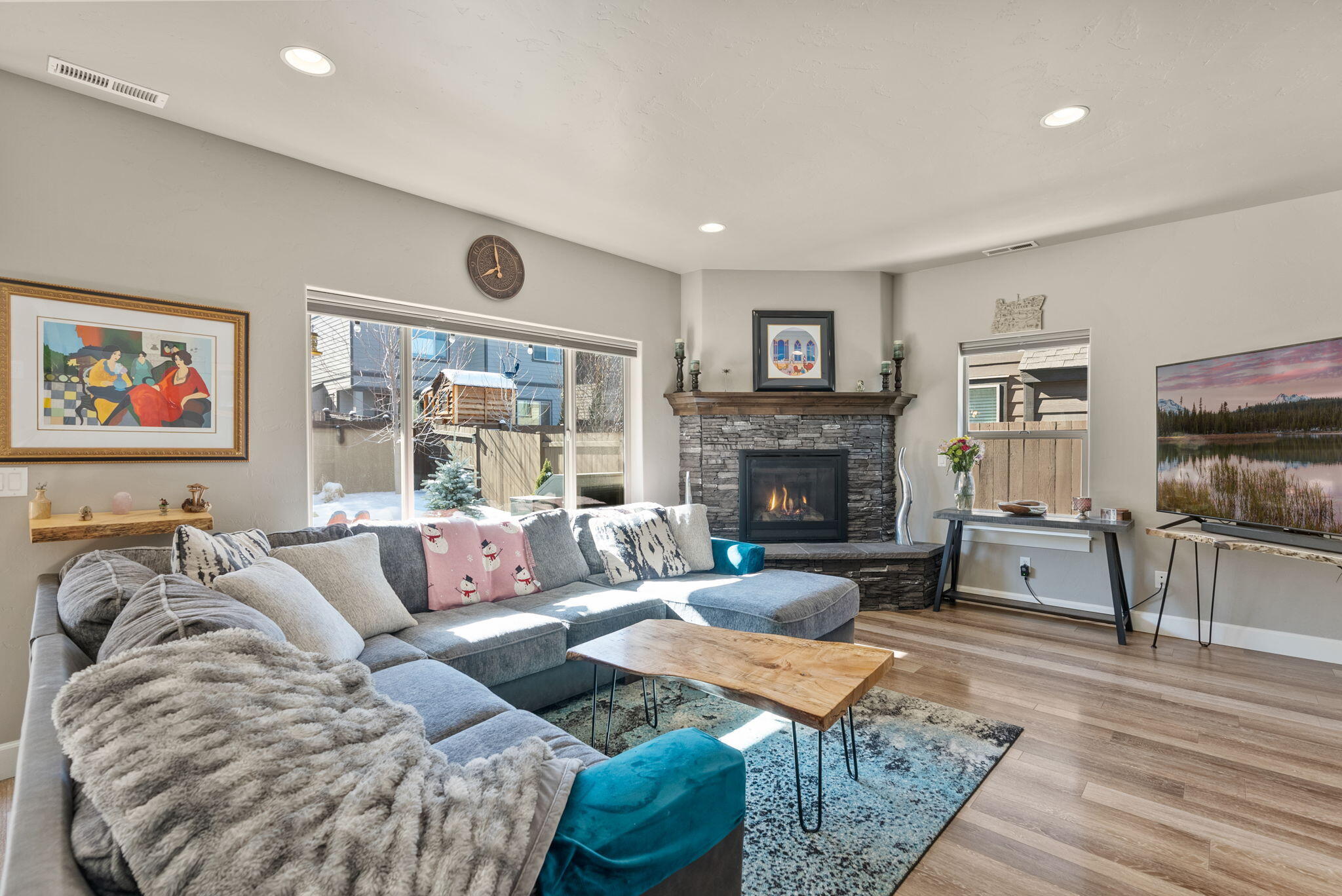 3526 NE Crystal Springs Drive