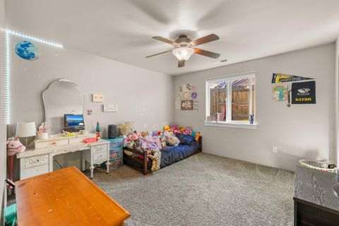 Tiny photo for 917 Stonewater Drive, Eagle Point, OR 97524 (MLS # 220215064)